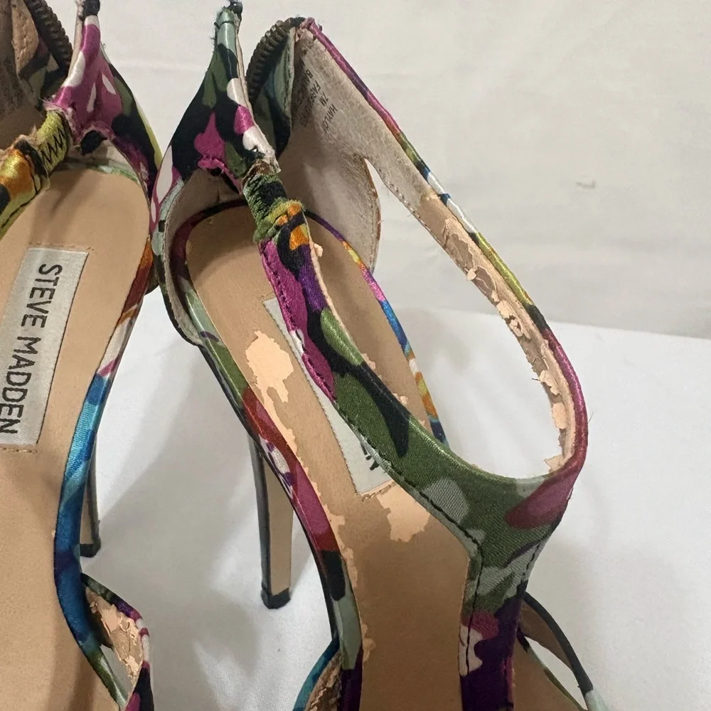 Steve Madden Multicolor Floral Heels - Picture 2 of 6